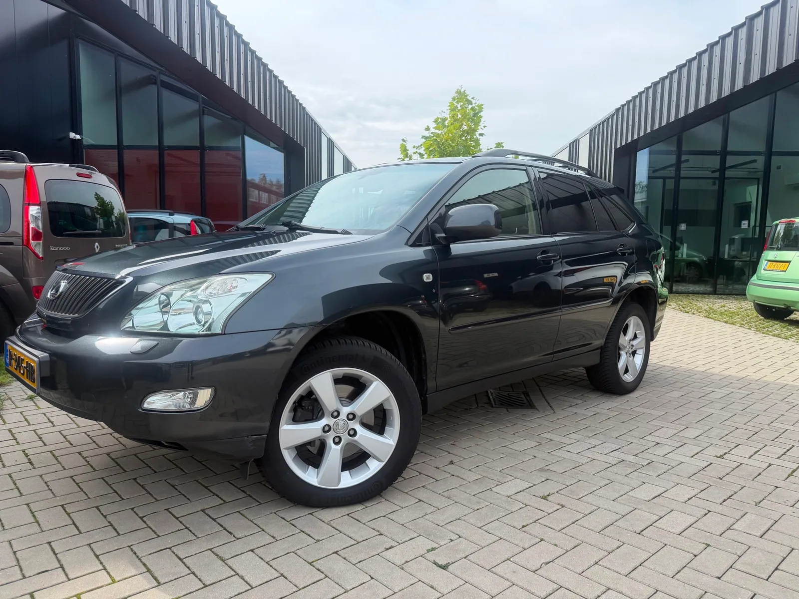 Lexus RX (2006) — foto 1