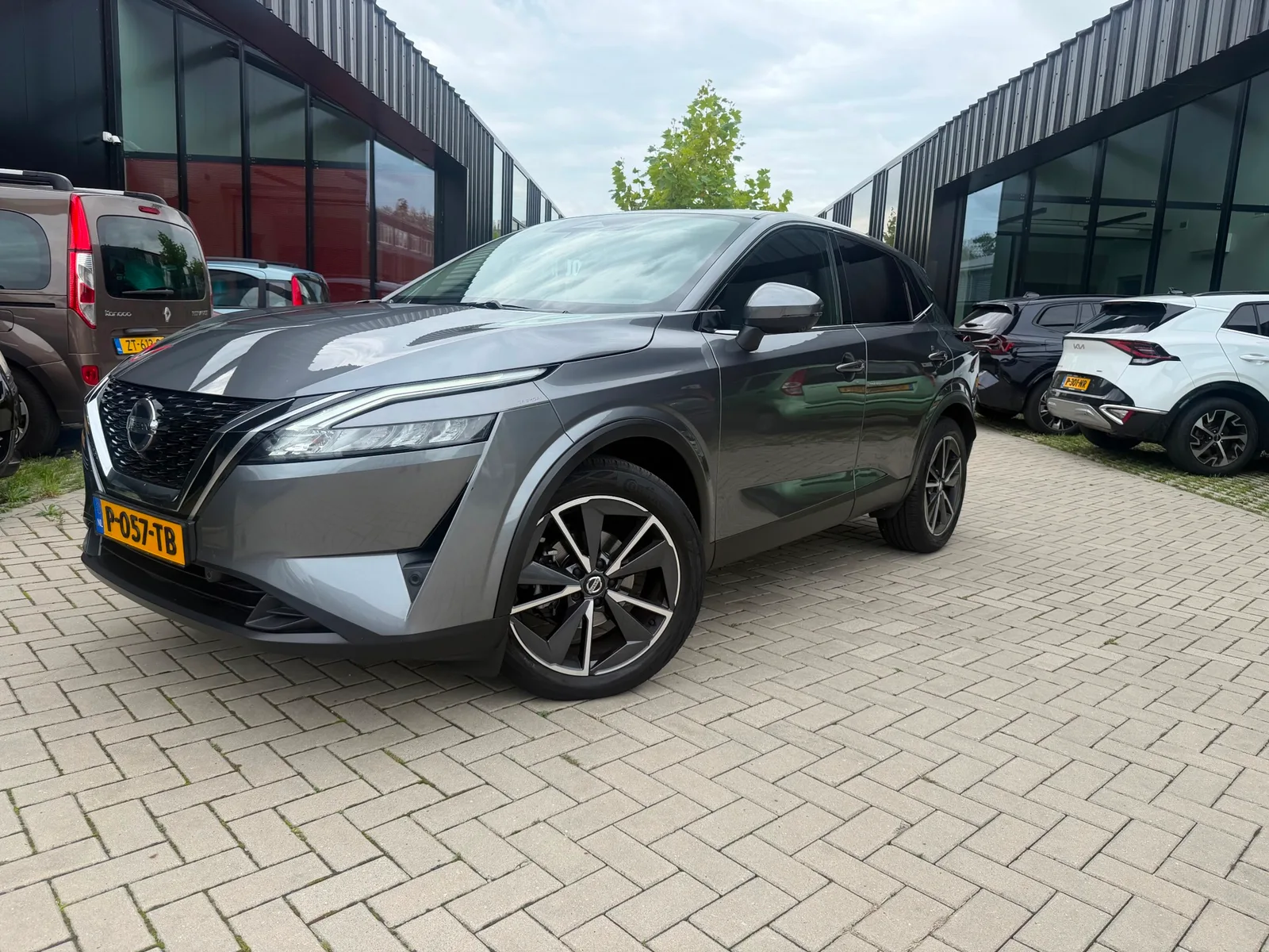 Nissan Qashqai (2022) — foto 1