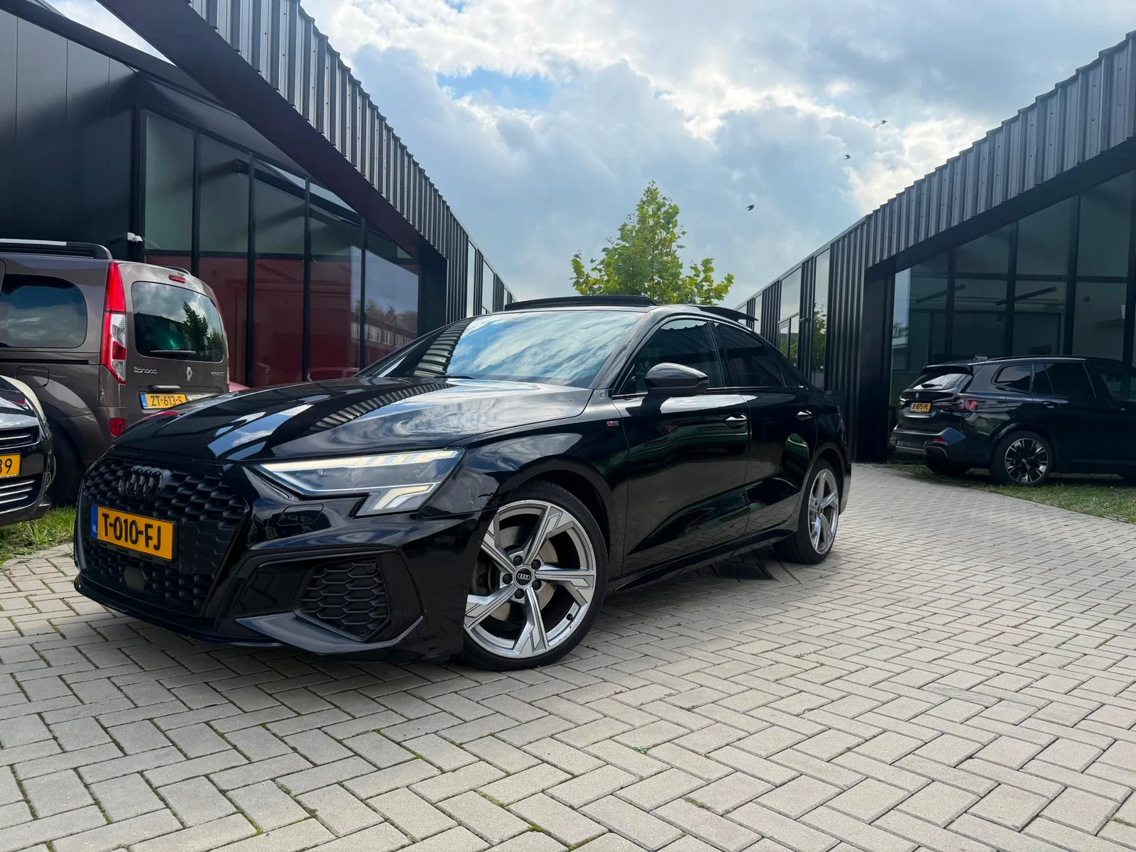 Audi A3 (2021) — foto 1