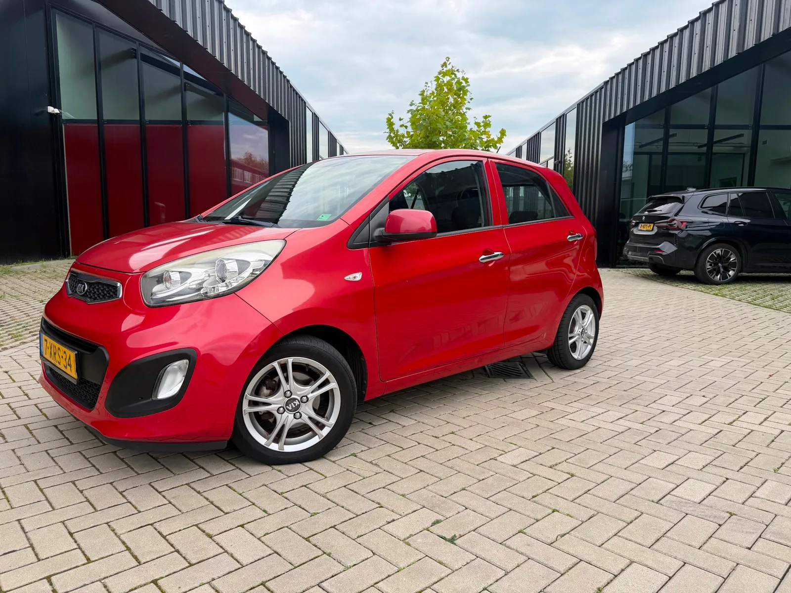 Kia Picanto (2014) — foto 1