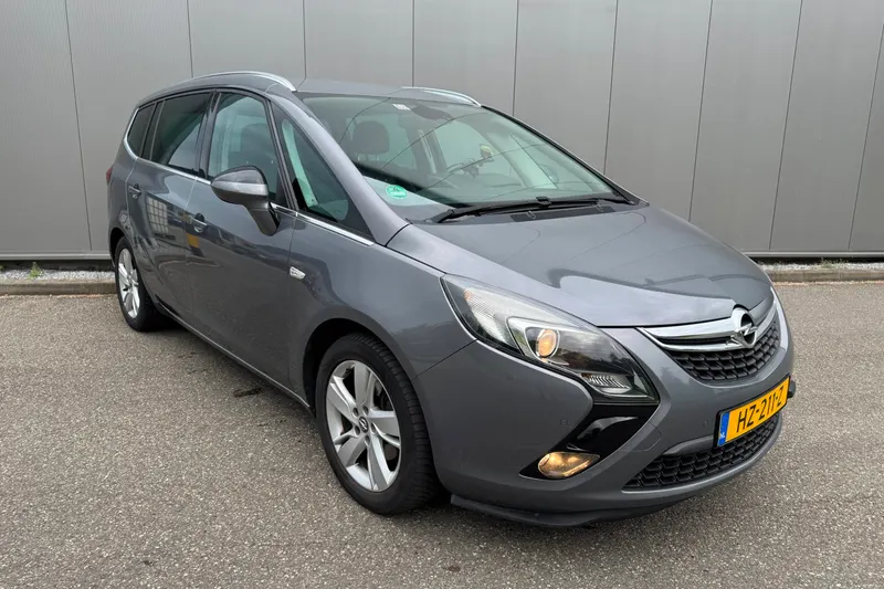 Opel Zafira (2016)