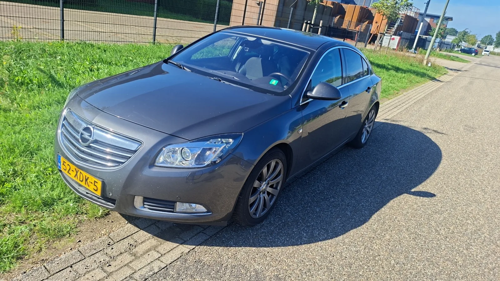 Opel Insignia (2012) — foto 1