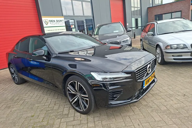 Volvo S60 (2022)