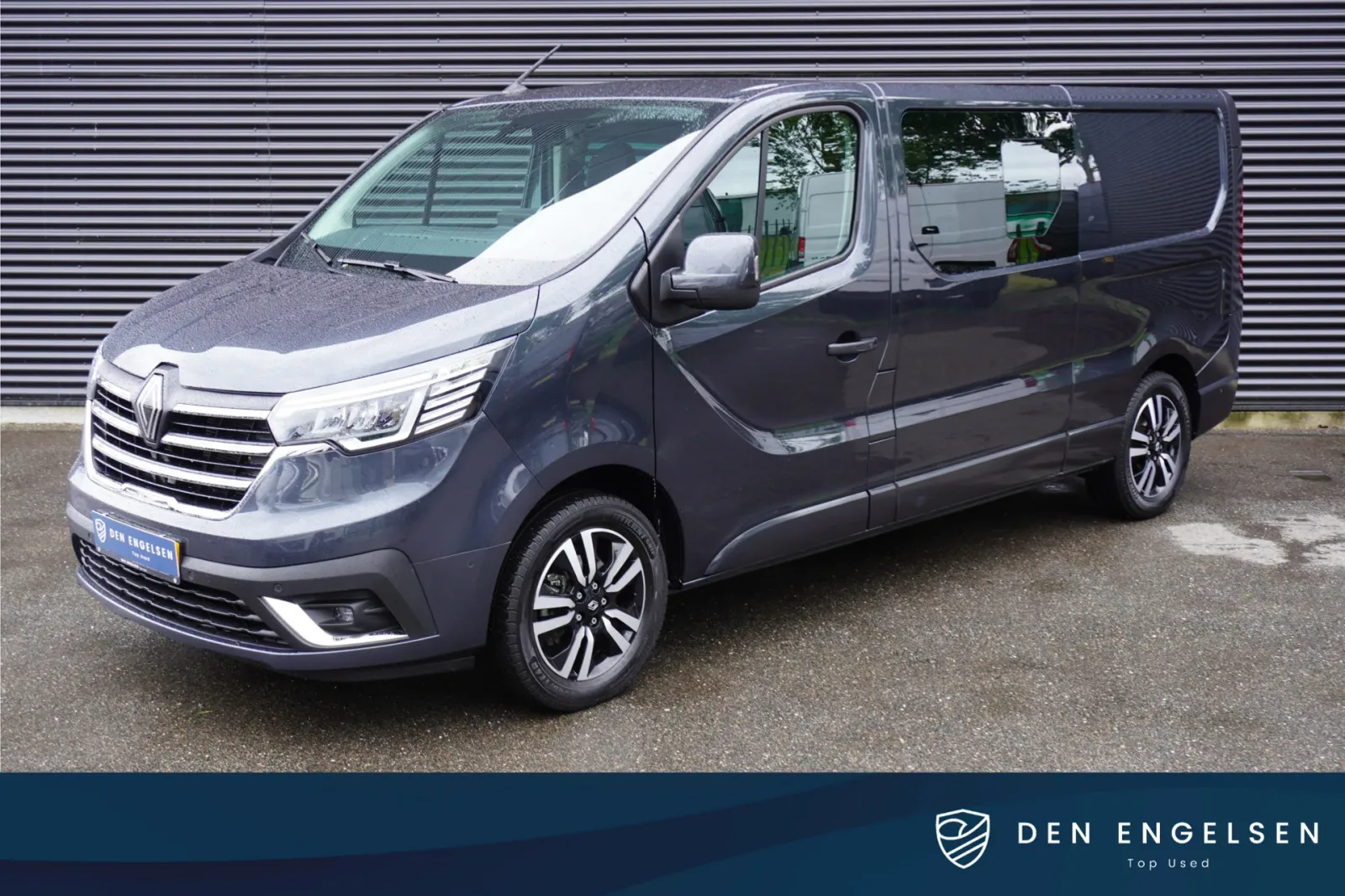 Renault Trafic (2024) — foto 1