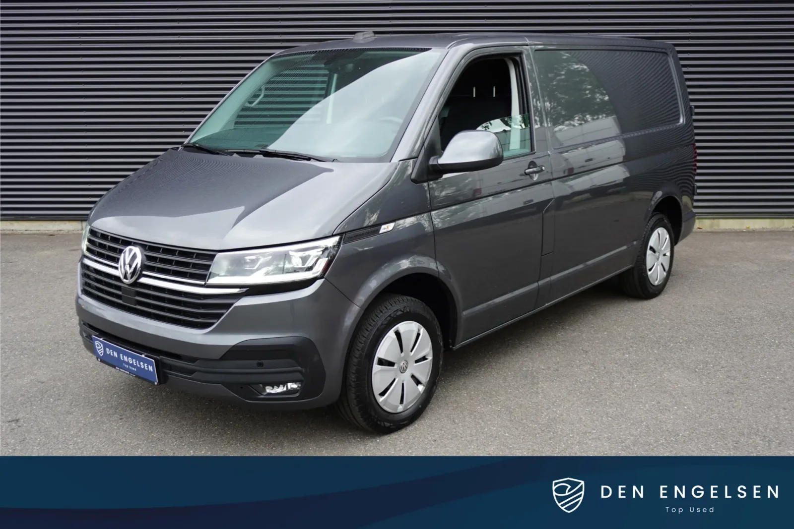 Volkswagen Transporter (2023) — foto 1