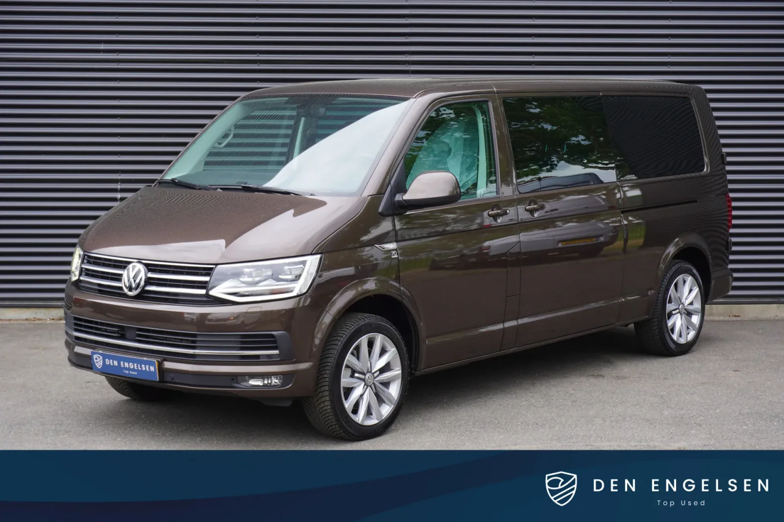 Volkswagen Transporter (2018) — foto 1