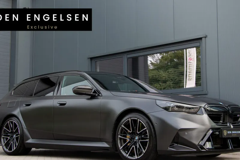 BMW M5 (2025)