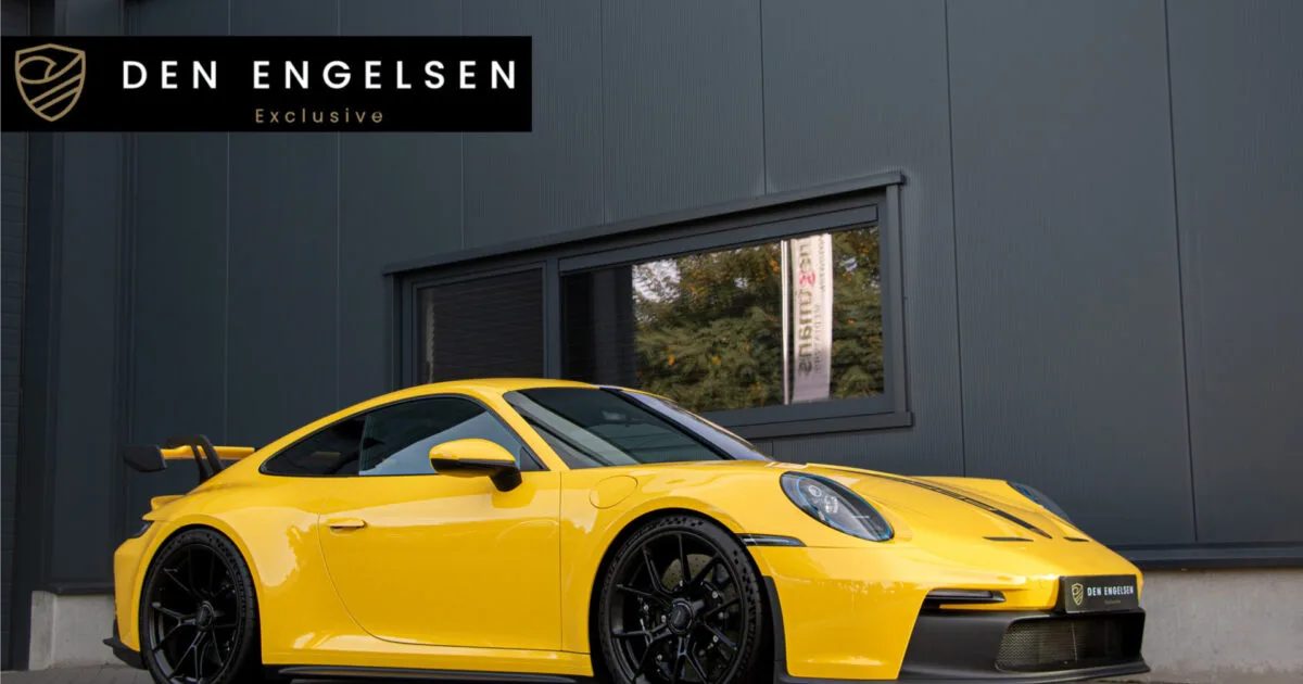 Porsche 911 (2022) — foto 1