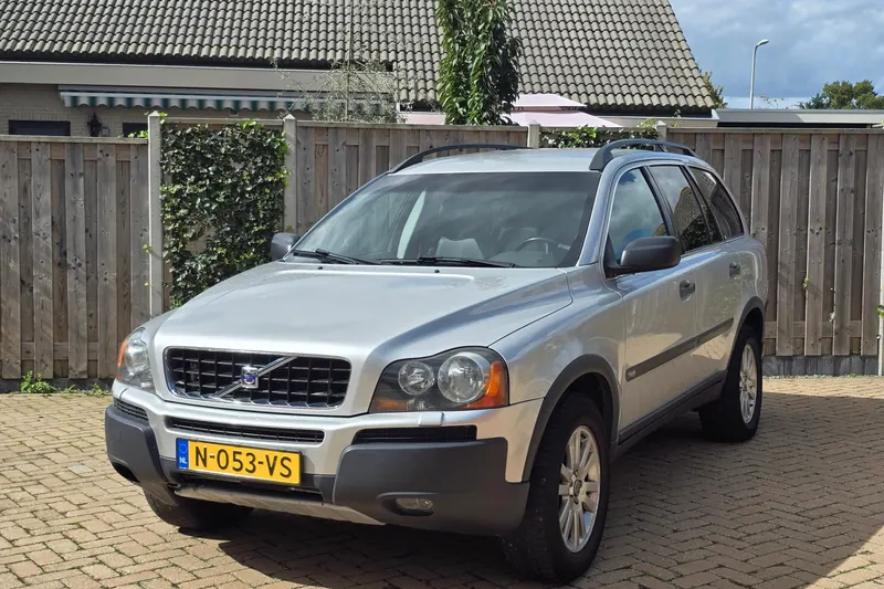 Volvo XC90 (2005)