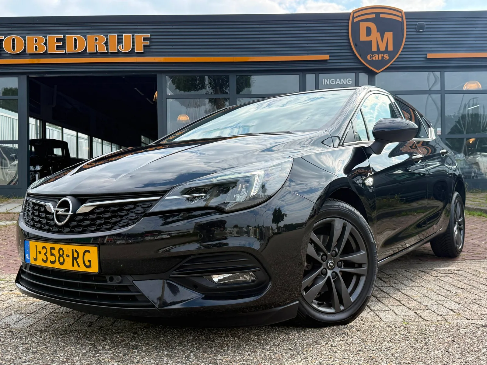 Opel Astra (2020) — foto 1
