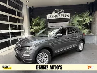 Volkswagen T-Roc (2018) — foto 1