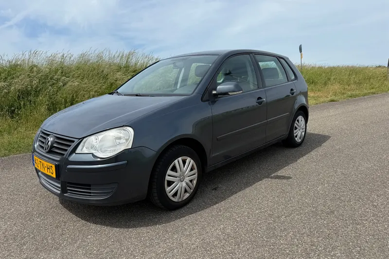 Volkswagen Polo (2006)