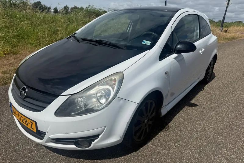 Opel Corsa (2009)