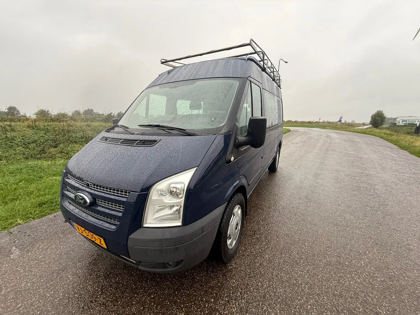 Ford Transit (2014) — foto 1