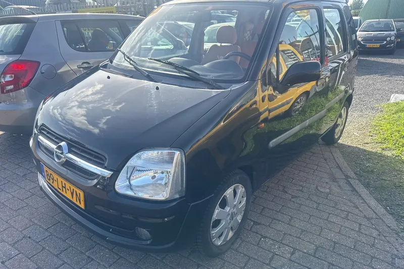 Opel Agila (2003)
