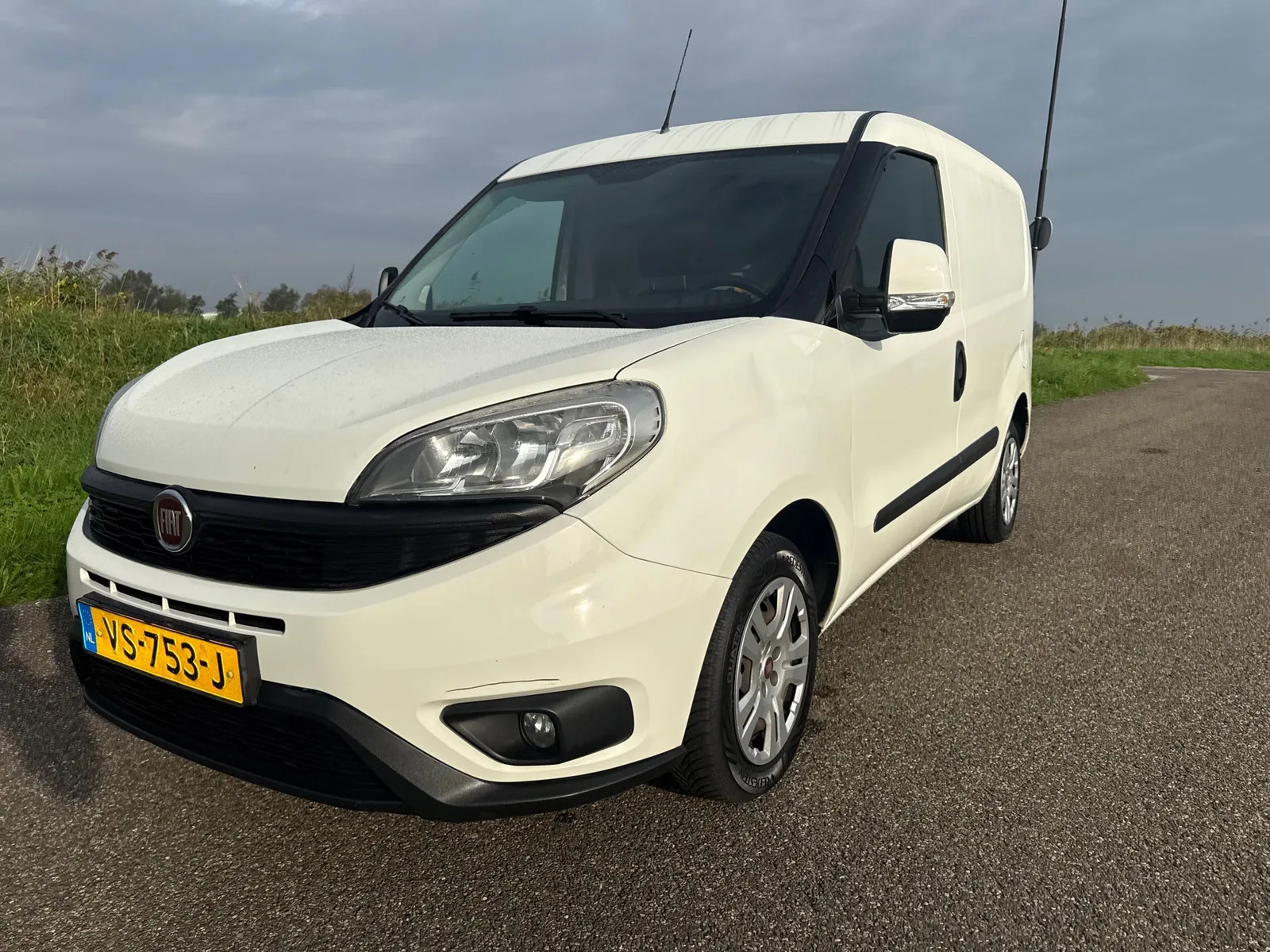 Fiat Doblò Cargo (2015) — foto 1