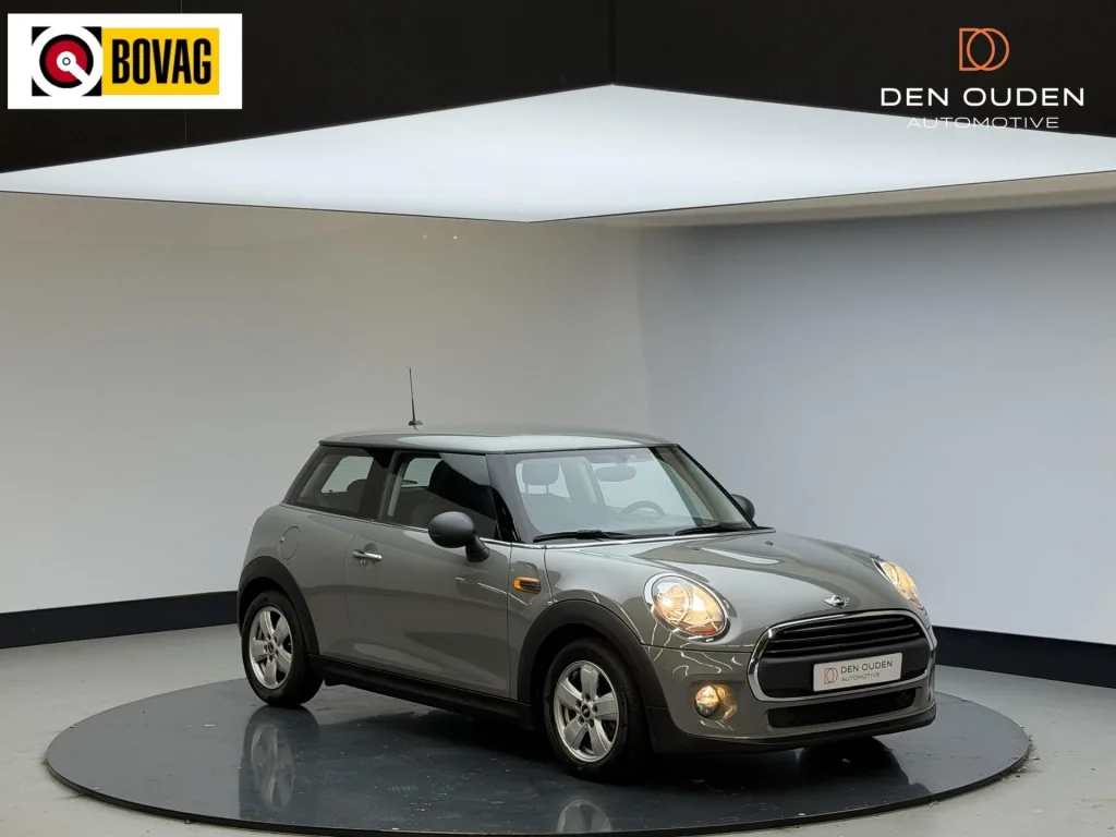 MINI One (2017) — foto 1