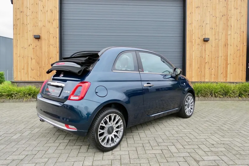Fiat 500C (2023)