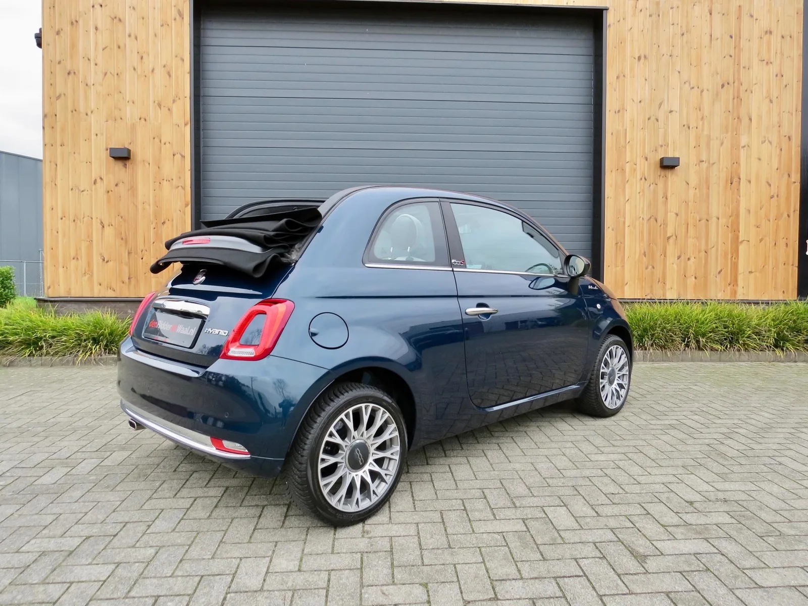 Fiat 500C (2023) — foto 1