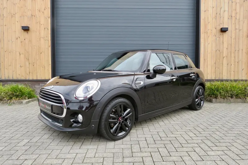 MINI Cooper (2018)