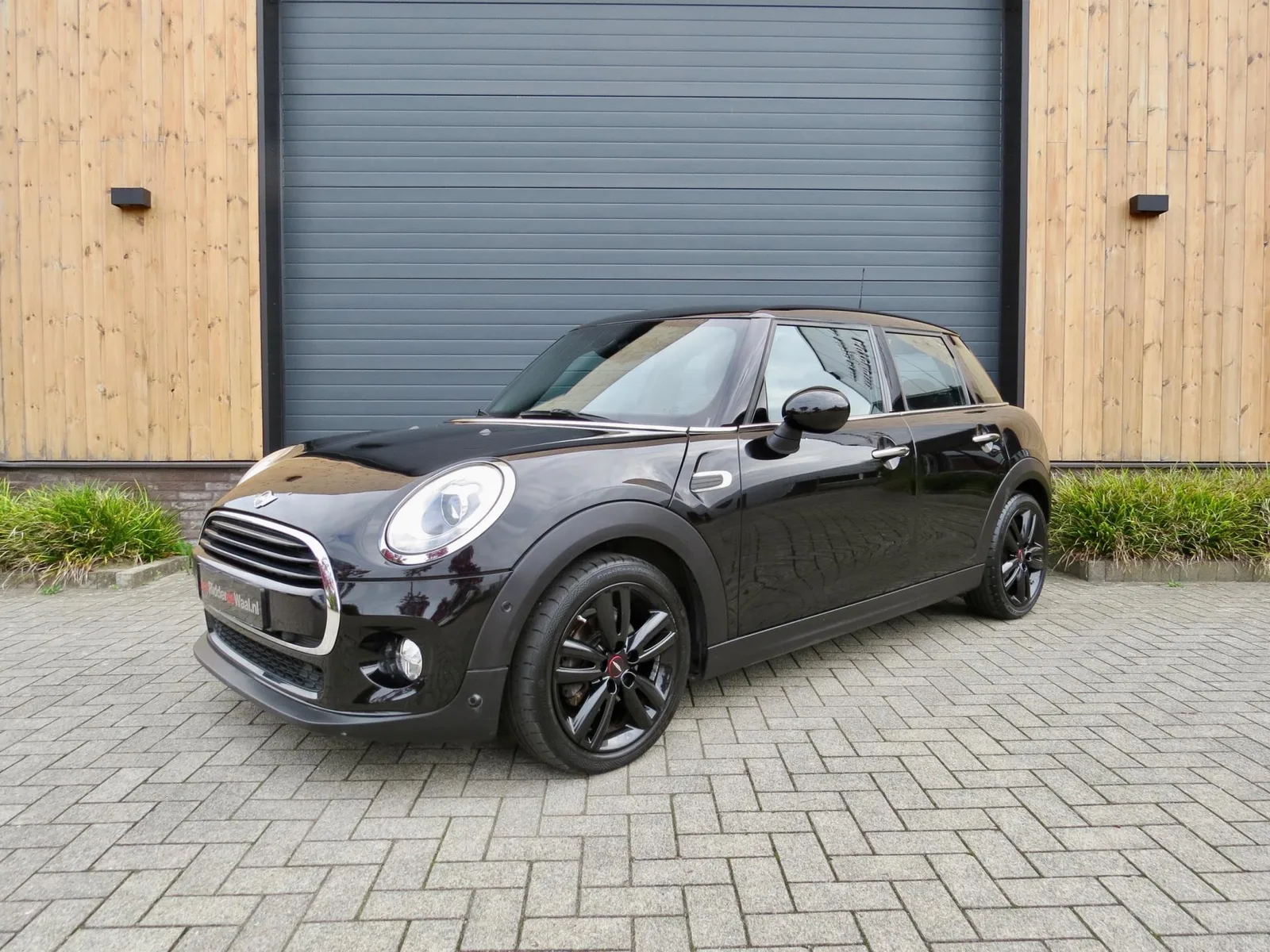 MINI Cooper (2018) — foto 1
