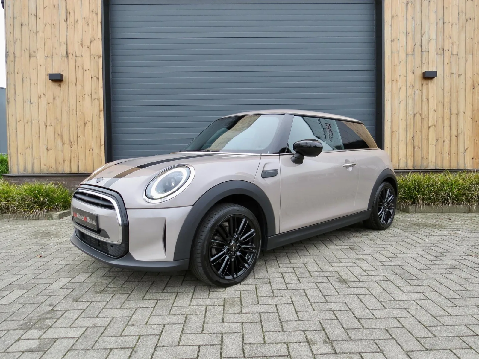 MINI Cooper (2022) — foto 1