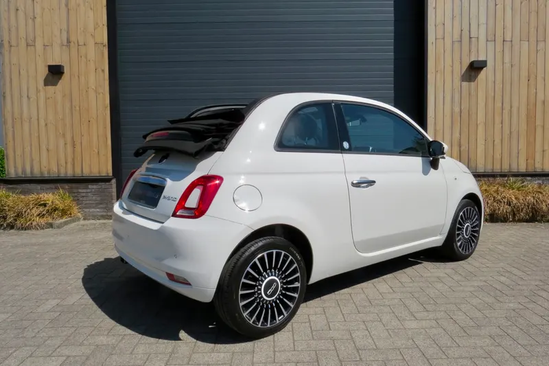 Fiat 500C (2020)