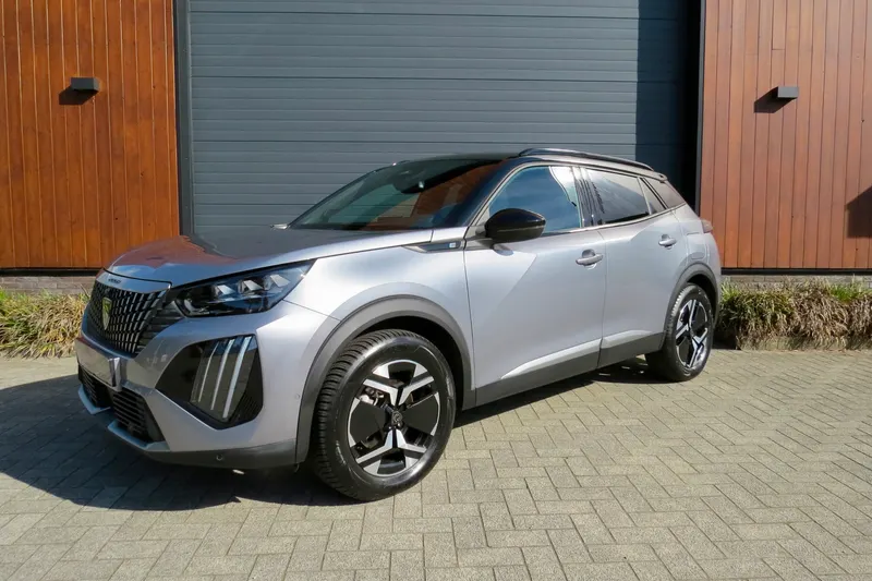 Peugeot e-2008 (2025)