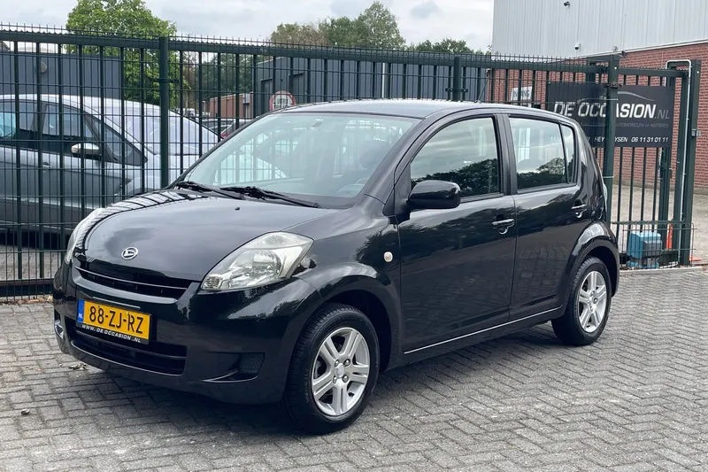 Daihatsu Sirion (2008)