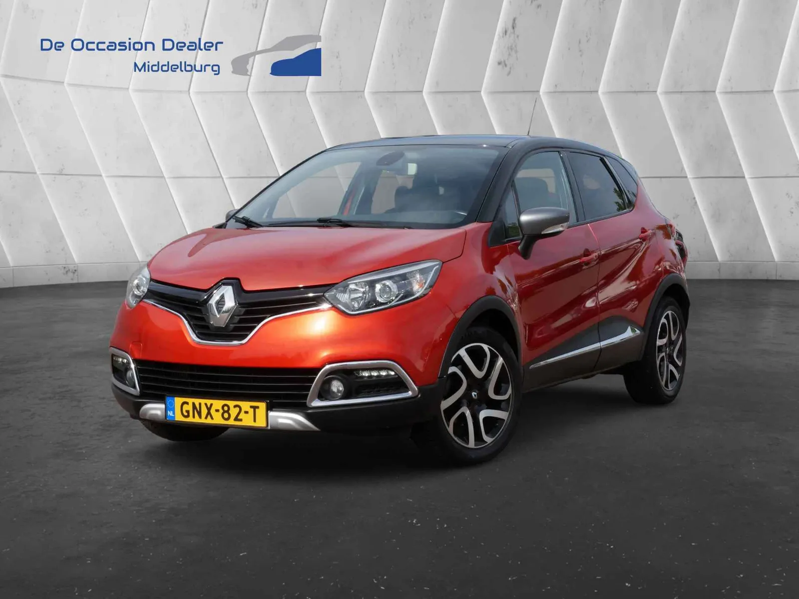 Renault Captur (2015) — foto 1