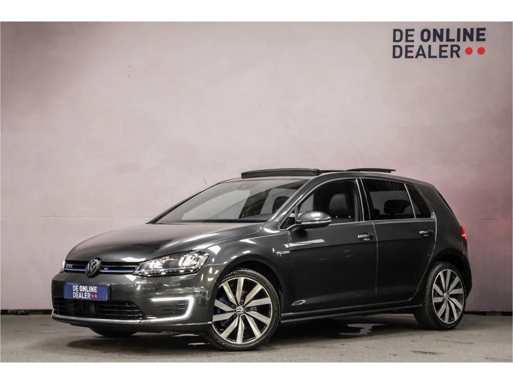 Volkswagen Golf (2015) — foto 1