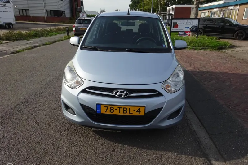 Hyundai i10 (2012)