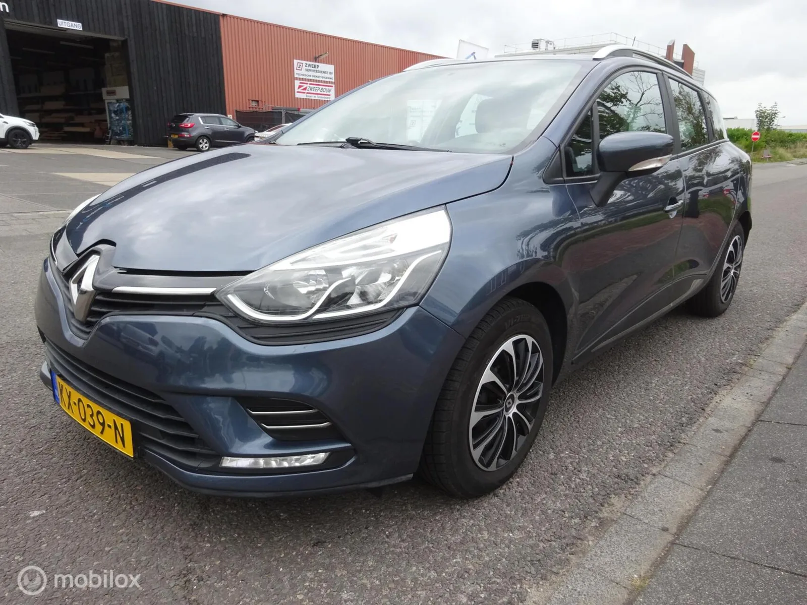 Renault Clio (2016) — foto 1