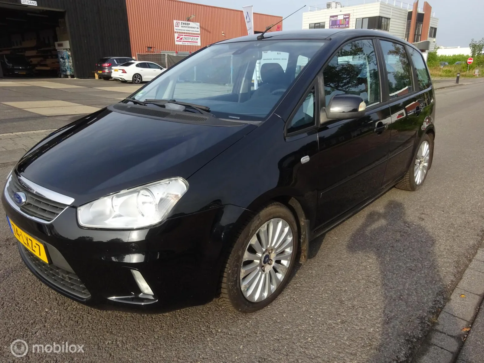 Ford C-Max (2010) — foto 1