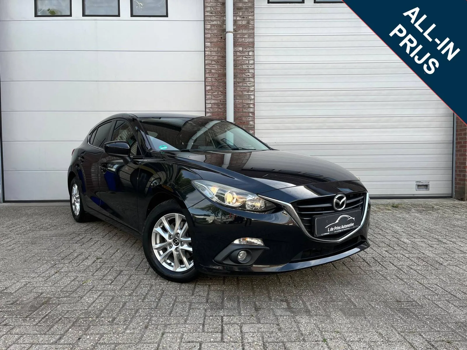 Mazda 3 (2015) — foto 1