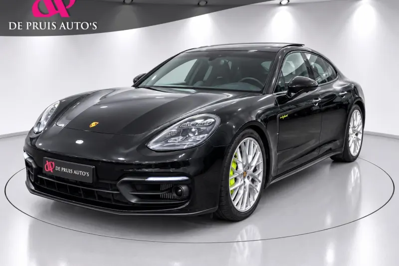 Porsche Panamera (2022)
