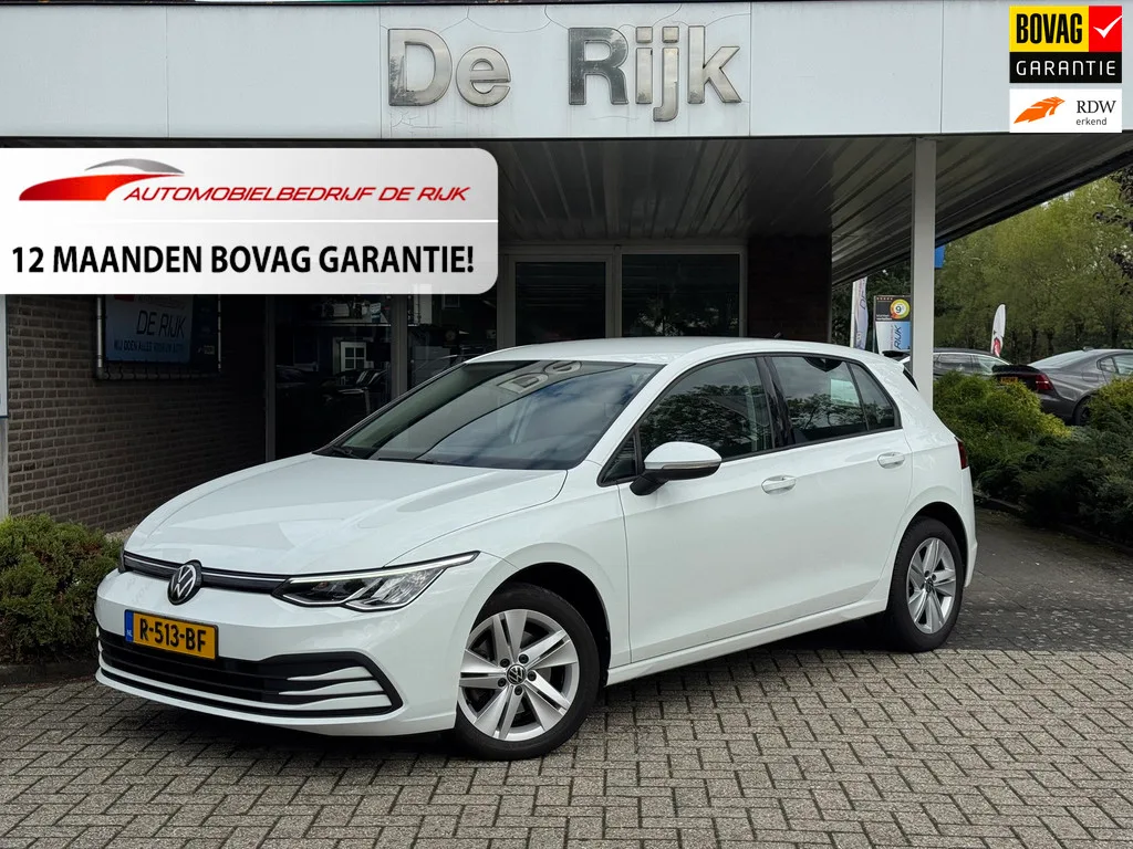 Volkswagen Golf (2021) — foto 1