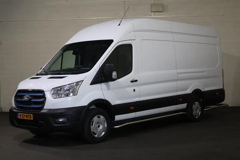 Ford E-Transit (2025)