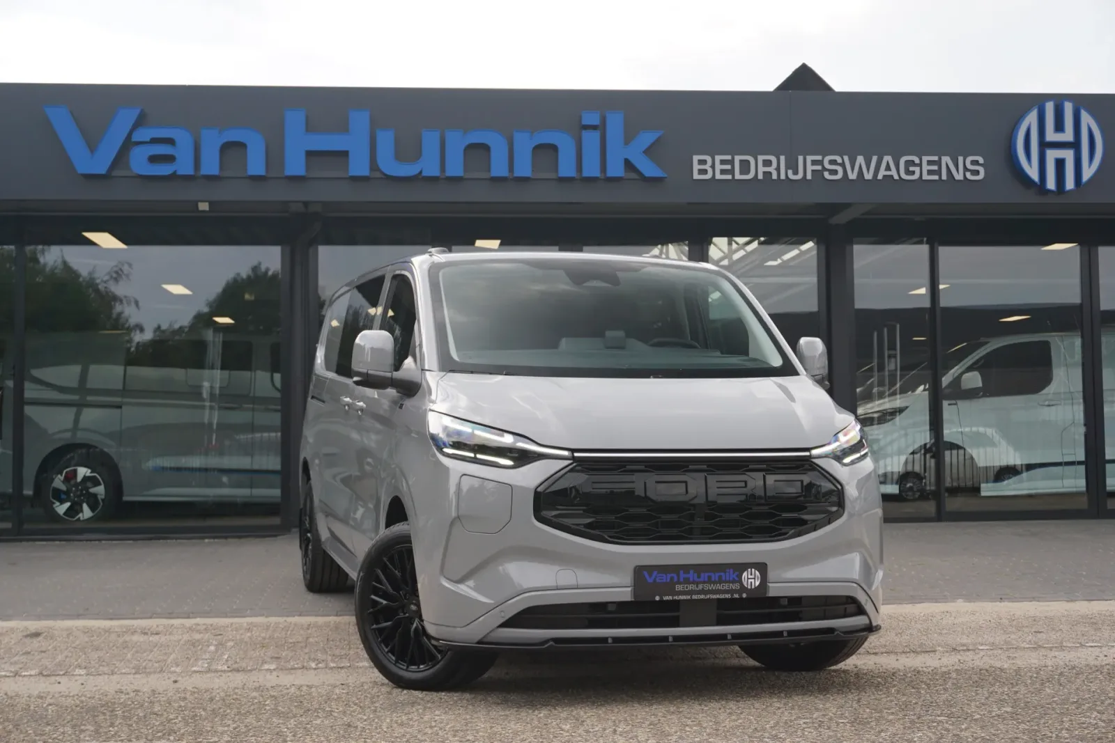 Ford E-Transit Custom (2026) — foto 1