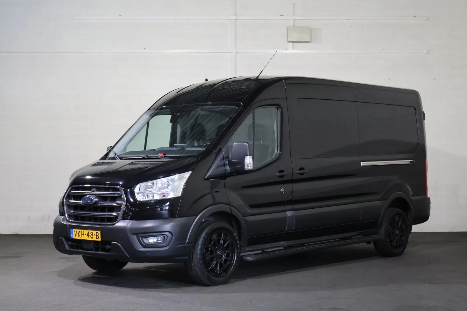 Ford Transit (2021) — foto 1
