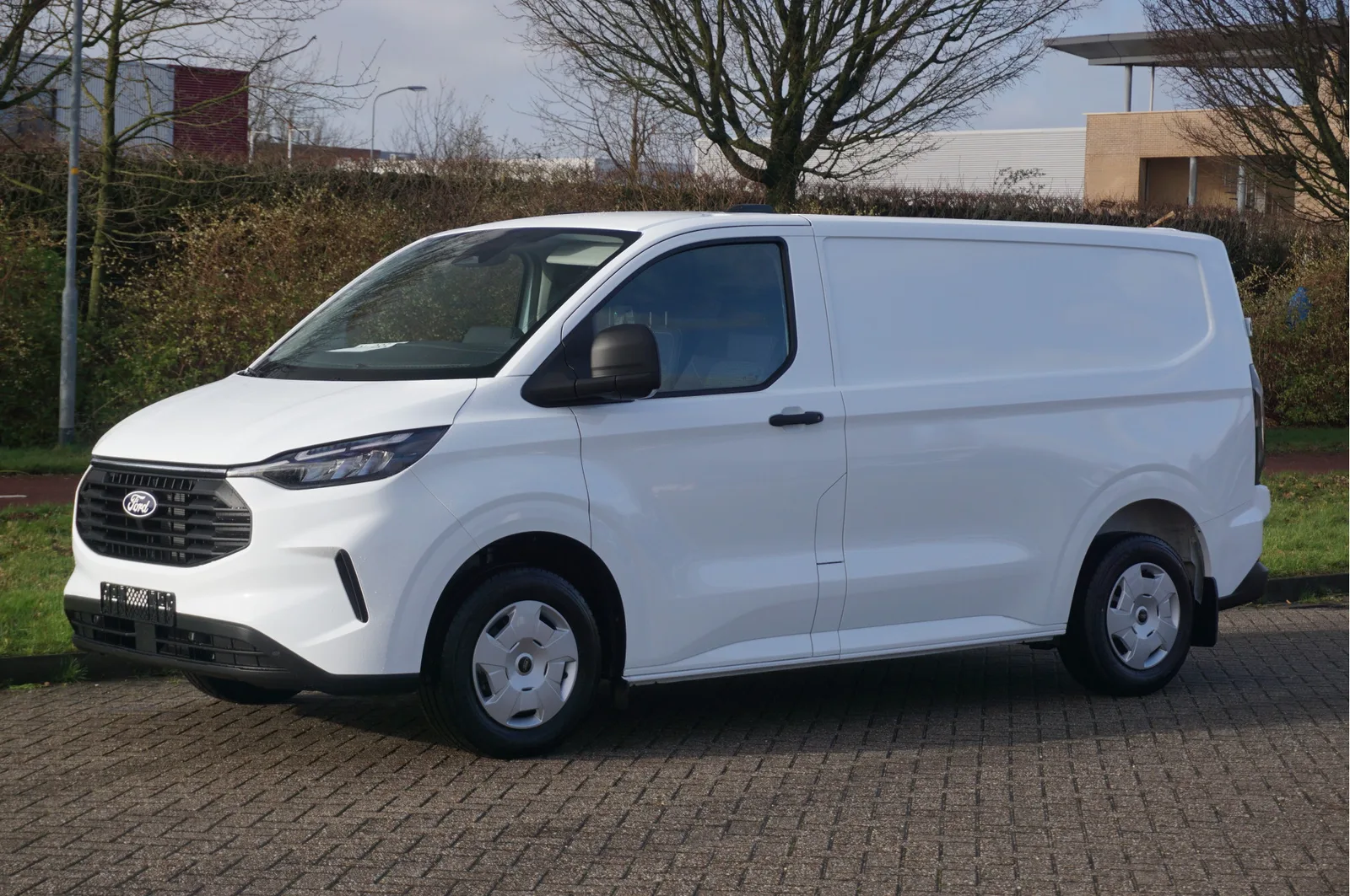 Ford Transit Custom (2024) — foto 1