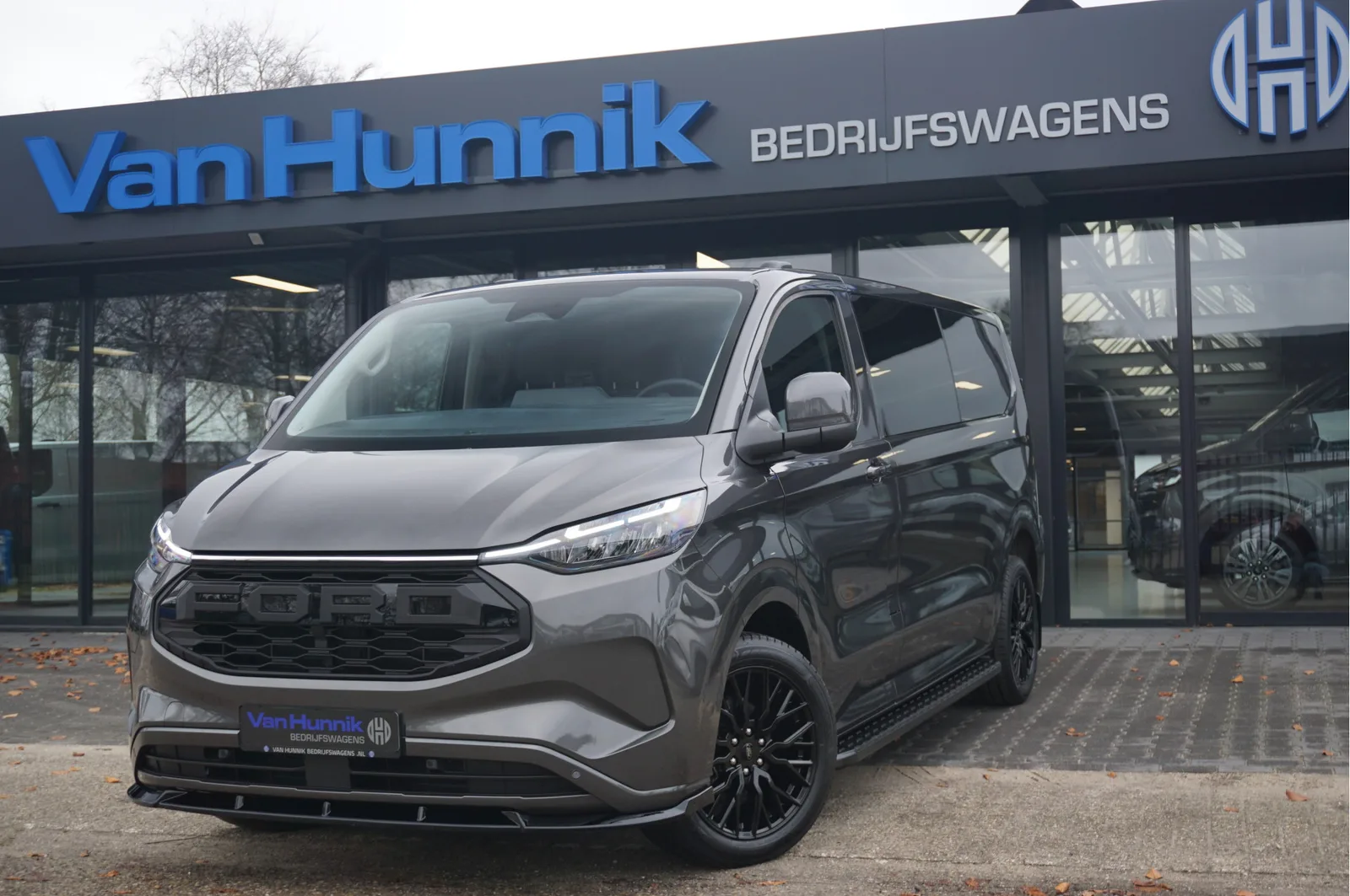 Ford Transit Custom (2025) — foto 1