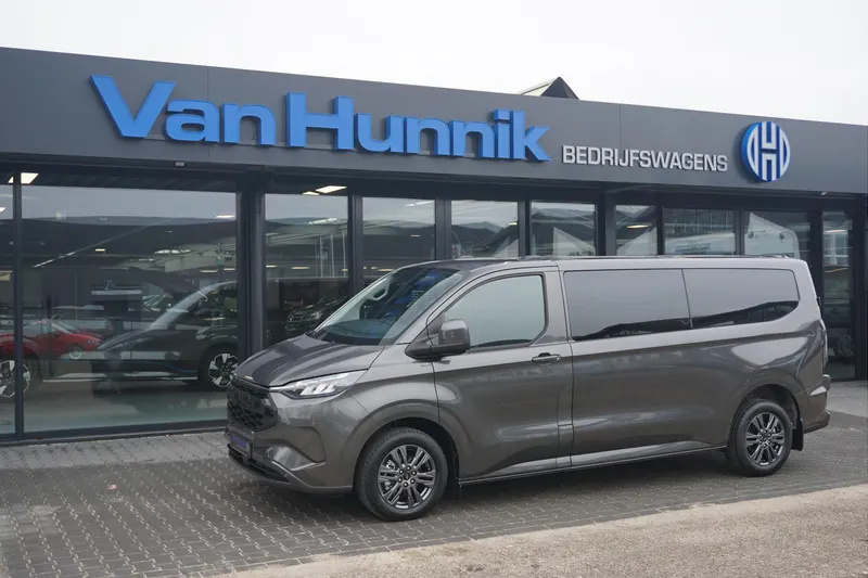 Ford Transit Custom (2025)