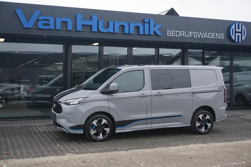 Ford Transit Custom (2025)