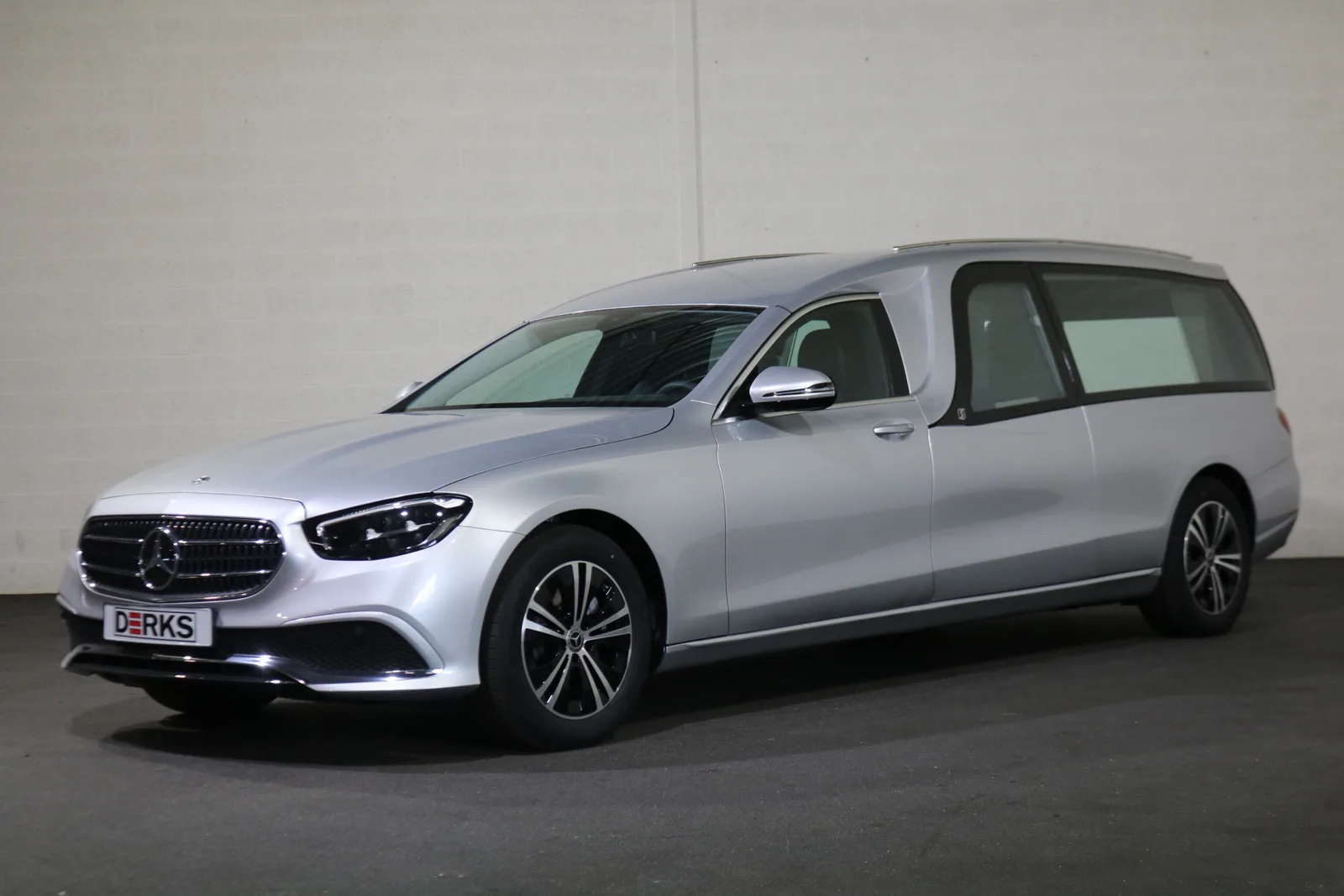 Mercedes-Benz E-Klasse (2025) — foto 1