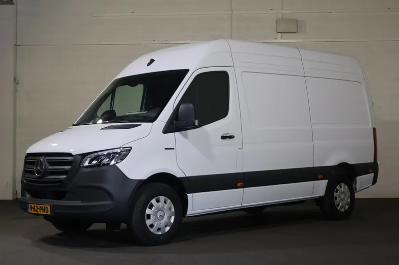Mercedes-Benz eSprinter (2026)