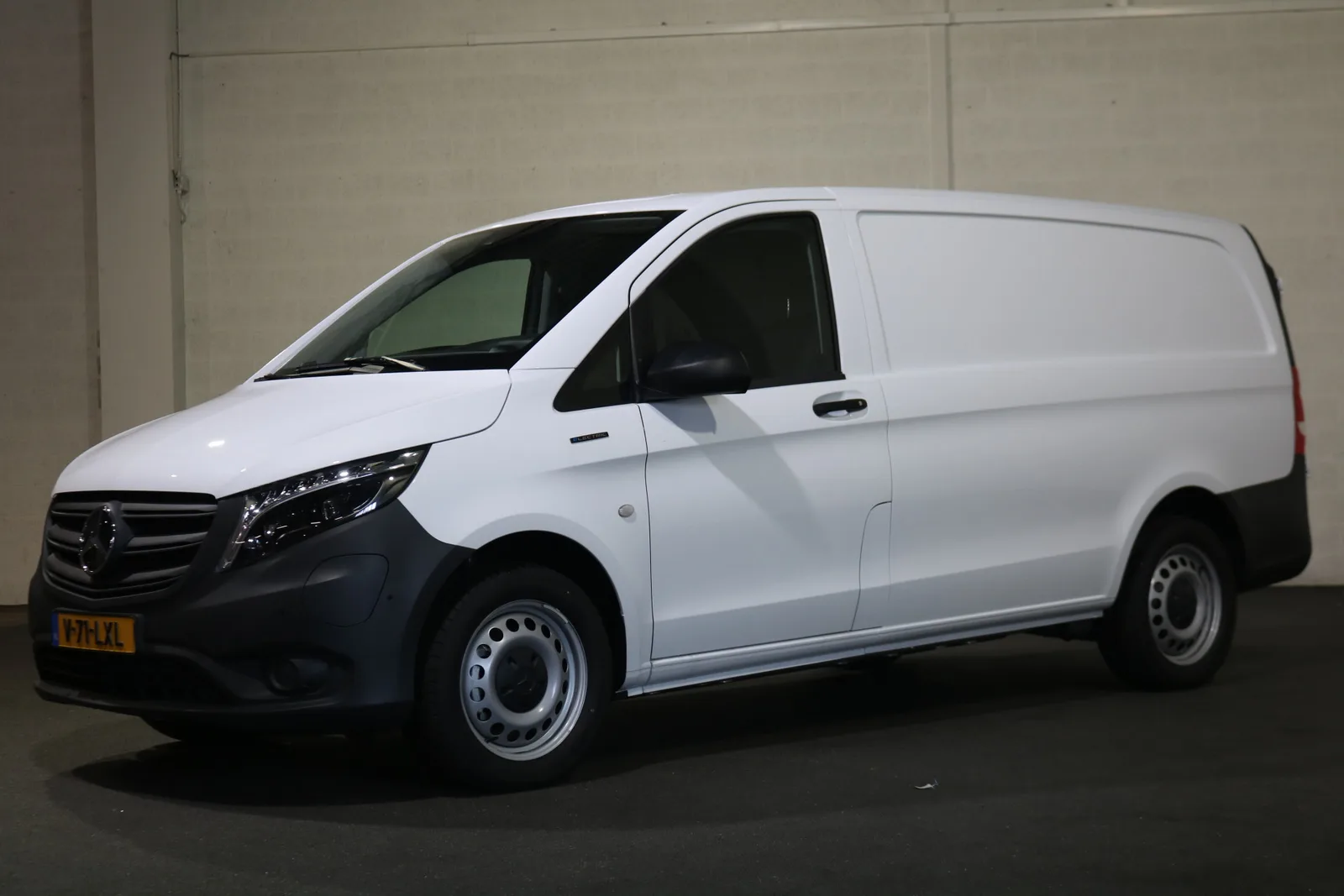Mercedes-Benz eVito (2025) — foto 1