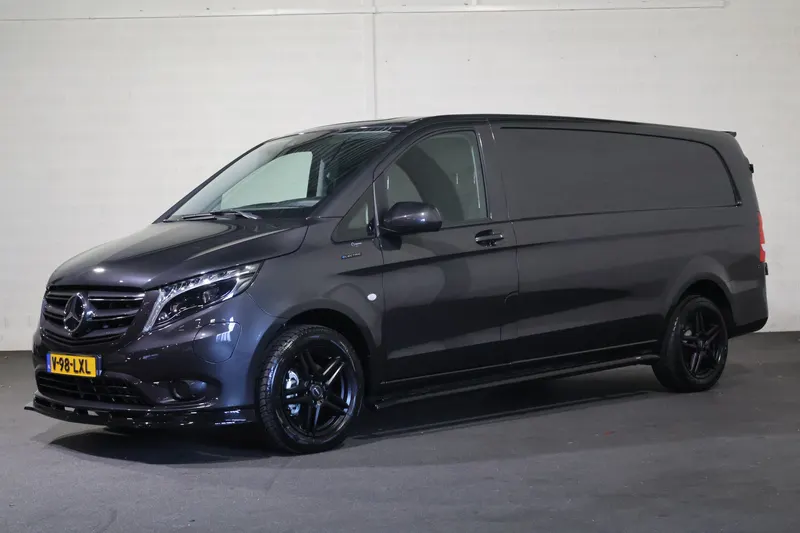 Mercedes-Benz eVito (2025)