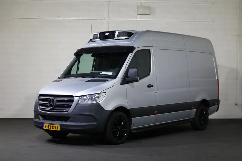 Mercedes-Benz Sprinter (2024)