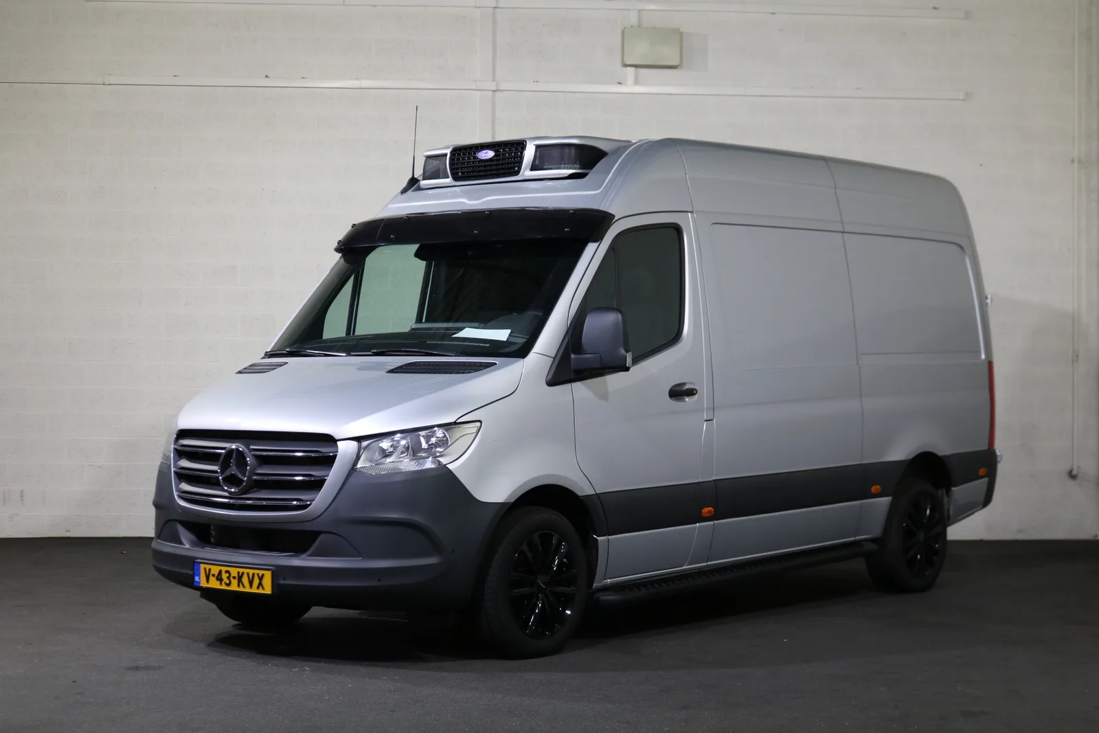 Mercedes-Benz Sprinter (2024) — foto 1